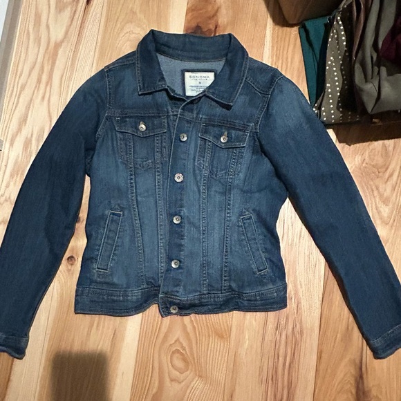 Plain jean jacket - Picture 1 of 3